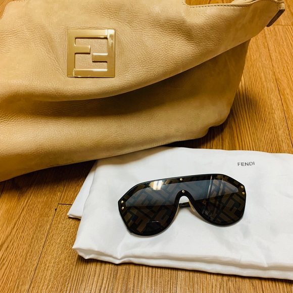 Fendi Accessories - Fendi Mirrored Logo Aviator Sunglasses